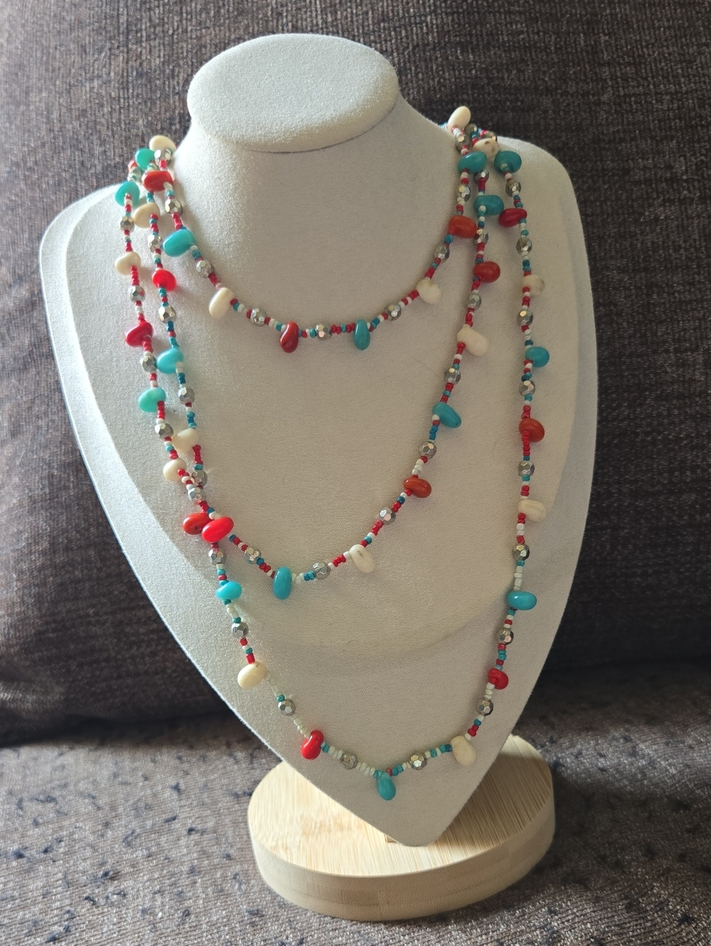 Vintage Red White And Blue Seed Beaded Tiered Necklace 💫
